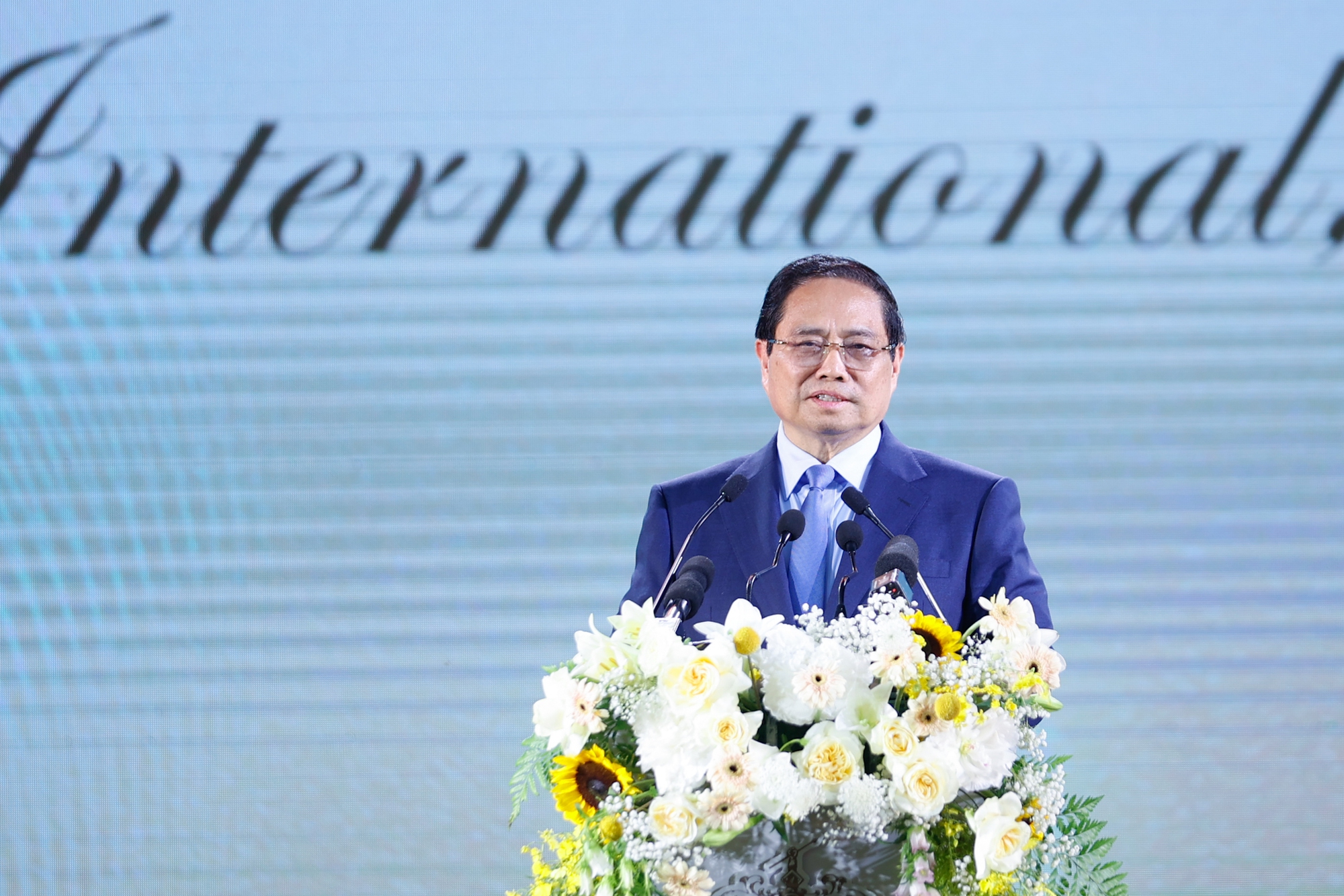 THỦ TƯỚNG DỰ LỄ KHỞI CÔNG DỰ ÁN TRUMP INTERNATIONAL HƯNG YÊN- Ảnh 2.