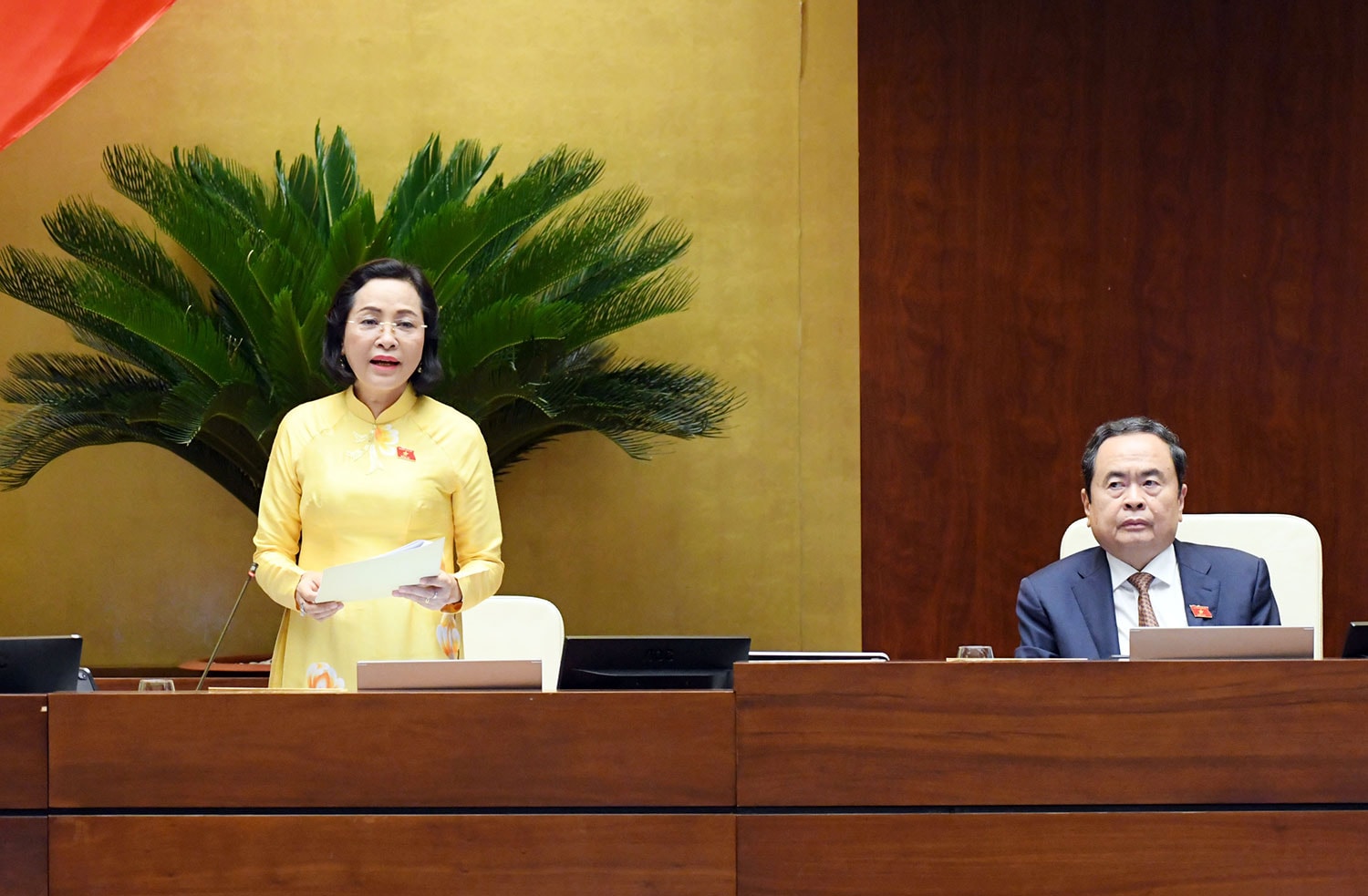 Rút ngắn nhiệm kỳ Quốc hội Khóa XV và HĐND các cấp; chốt ngày bầu cử khóa mới- Ảnh 1. Rút ngắn nhiệm kỳ Quốc hội Khóa XV và HĐND các cấp; chốt ngày bầu cử khóa mới- Ảnh 1.