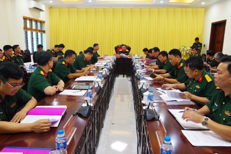Triển khai sắp xếp cơ quan Quân sự địa phương, sáp nhập Bộ Chỉ huy Quân sự tỉnh- Ảnh 1.
