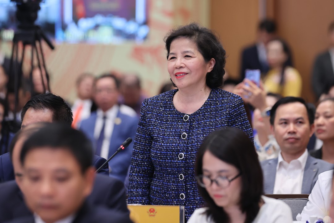 TỔNG THUẬT: THỦ TƯỚNG TỌA ĐÀM VỚI DOANH NGHIỆP VỀ PHÁT TRIỂN KINH TẾ TƯ NHÂN- Ảnh 17. TỔNG THUẬT: THỦ TƯỚNG TỌA ĐÀM VỚI DOANH NGHIỆP VỀ PHÁT TRIỂN KINH TẾ TƯ NHÂN- Ảnh 17.