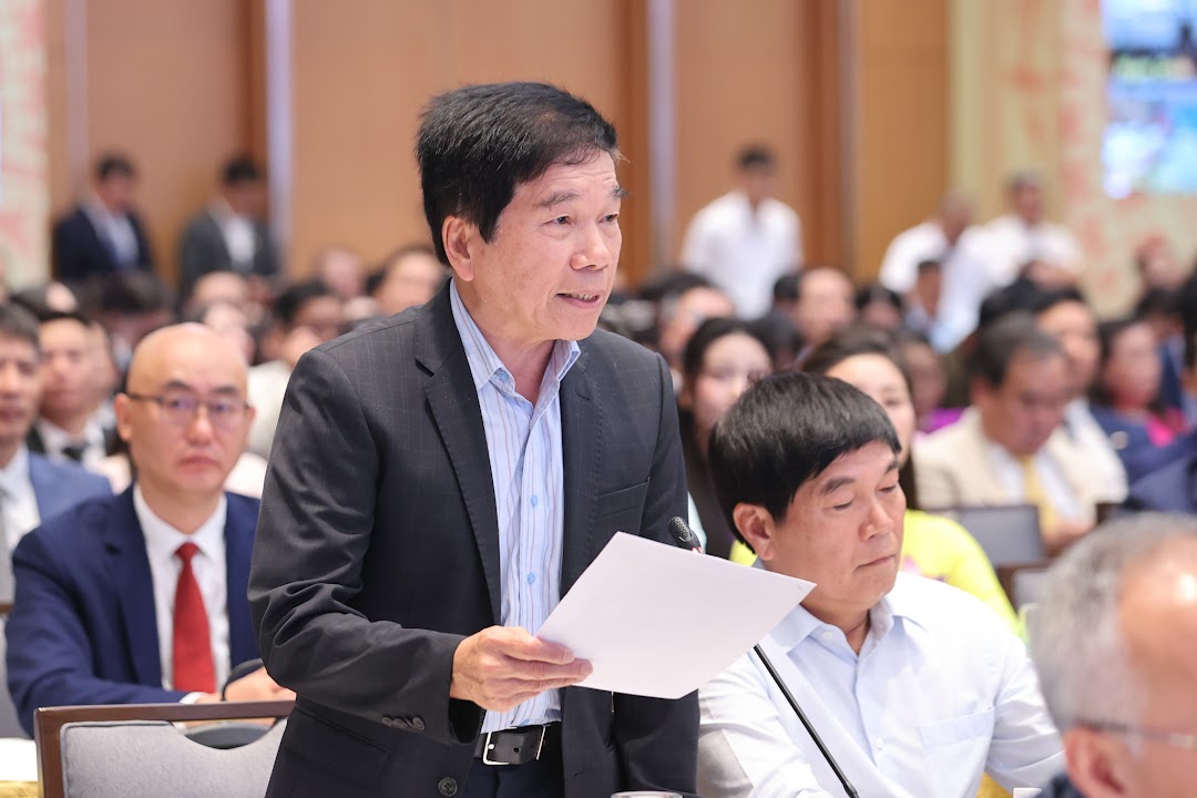 TỔNG THUẬT: THỦ TƯỚNG TỌA ĐÀM VỚI DOANH NGHIỆP VỀ PHÁT TRIỂN KINH TẾ TƯ NHÂN- Ảnh 19. TỔNG THUẬT: THỦ TƯỚNG TỌA ĐÀM VỚI DOANH NGHIỆP VỀ PHÁT TRIỂN KINH TẾ TƯ NHÂN- Ảnh 19.