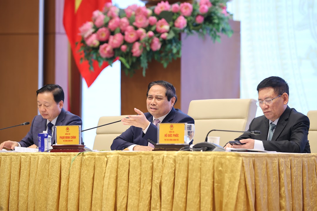TỔNG THUẬT: THỦ TƯỚNG TỌA ĐÀM VỚI DOANH NGHIỆP VỀ PHÁT TRIỂN KINH TẾ TƯ NHÂN- Ảnh 25. TỔNG THUẬT: THỦ TƯỚNG TỌA ĐÀM VỚI DOANH NGHIỆP VỀ PHÁT TRIỂN KINH TẾ TƯ NHÂN- Ảnh 25.