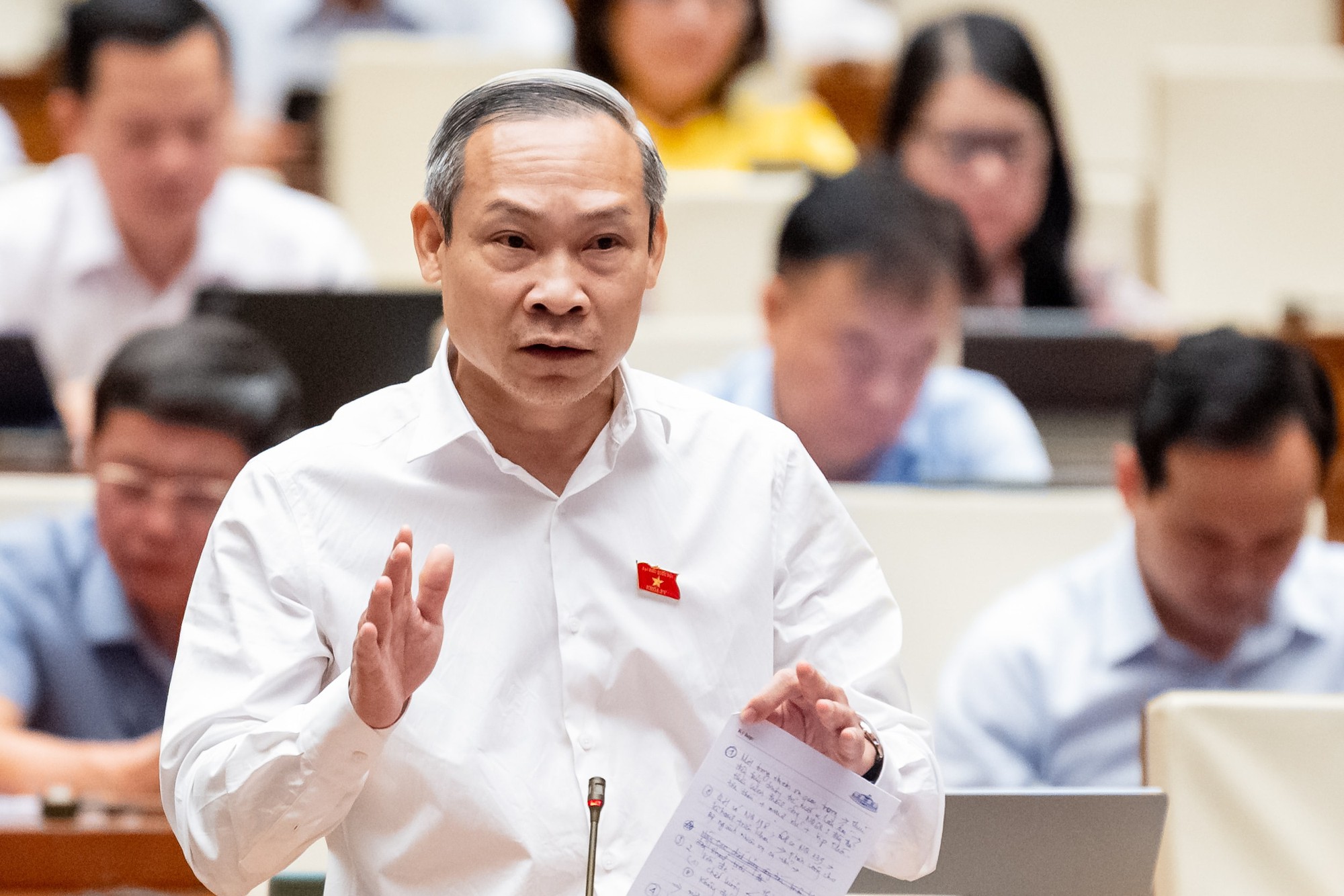 Kiến nghị tổng rà soát, bãi bỏ các văn bản cản trở kinh tế tư nhân; thành lập Ủy ban cải cách thể chế- Ảnh 1.