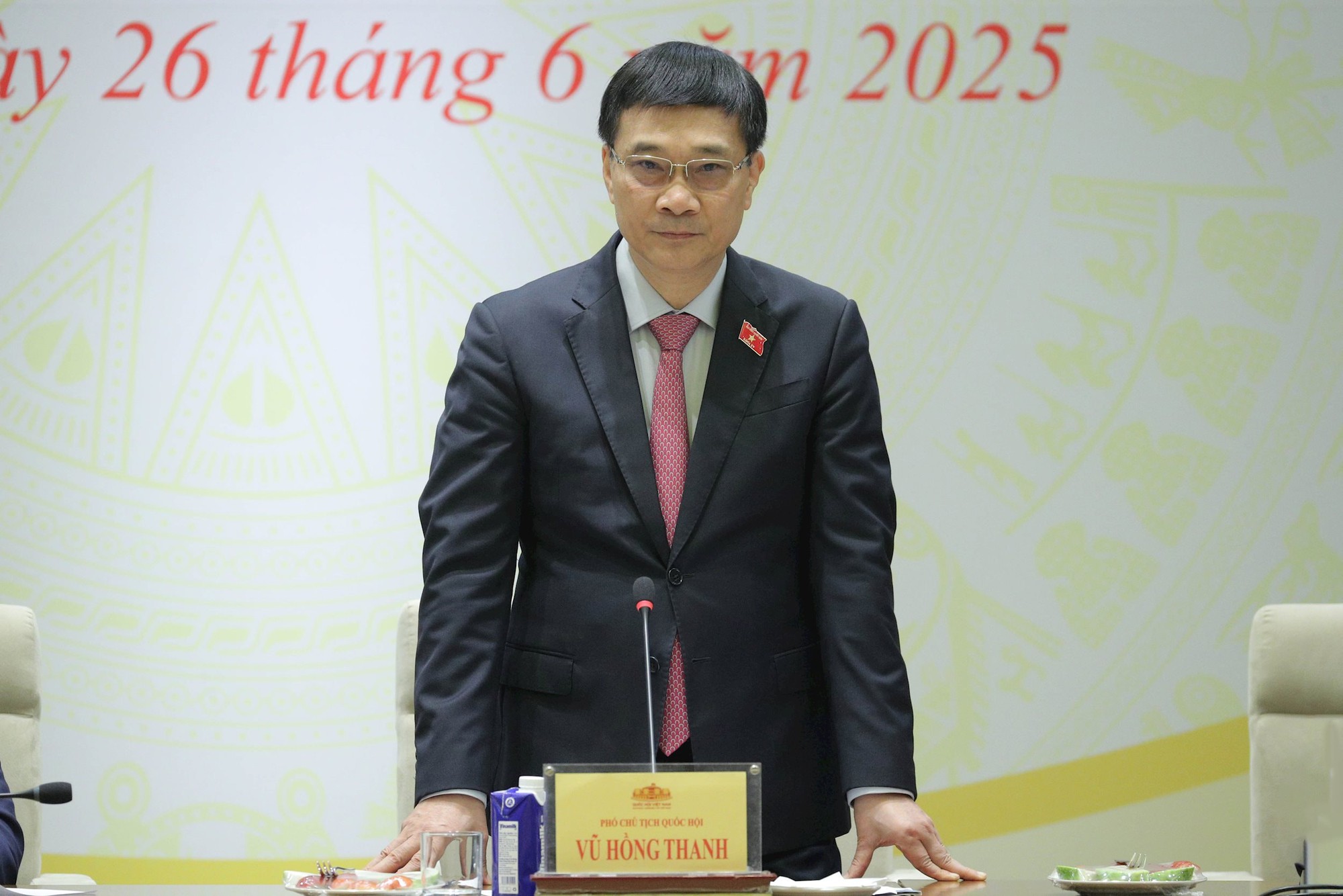 Hai Ủy viên Trung ương được bầu giữ chức vụ mới- Ảnh 2. Hai Ủy viên Trung ương được bầu giữ chức vụ mới- Ảnh 2.