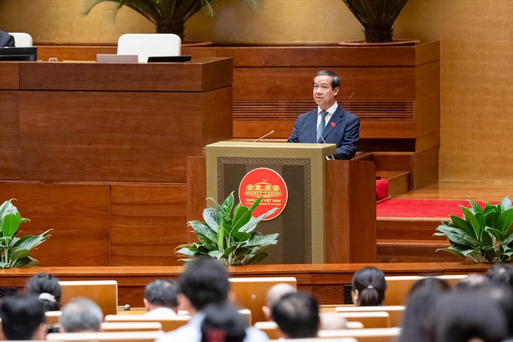 Thông qua Nghị quyết miễn, hỗ trợ học phí đối với trẻ em mầm non, học sinh phổ thông- Ảnh 3. Thông qua Nghị quyết miễn, hỗ trợ học phí đối với trẻ em mầm non, học sinh phổ thông- Ảnh 3.
