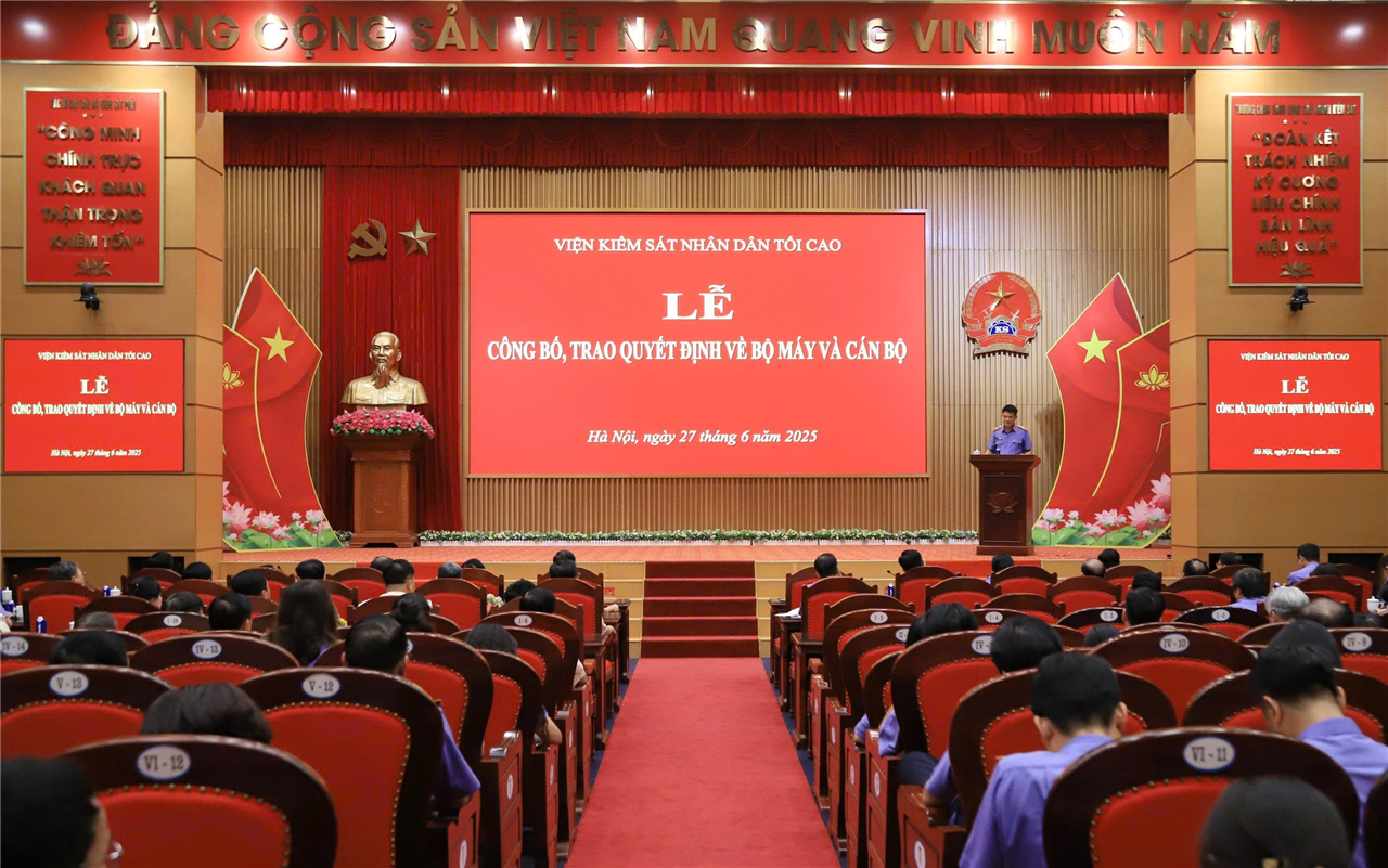 SẮP SẾP bộ máy: Điều động, bổ nhiệm nhân sự Viện Kiểm sát nhân dân- Ảnh 7. SẮP SẾP bộ máy: Điều động, bổ nhiệm nhân sự Viện Kiểm sát nhân dân- Ảnh 7.