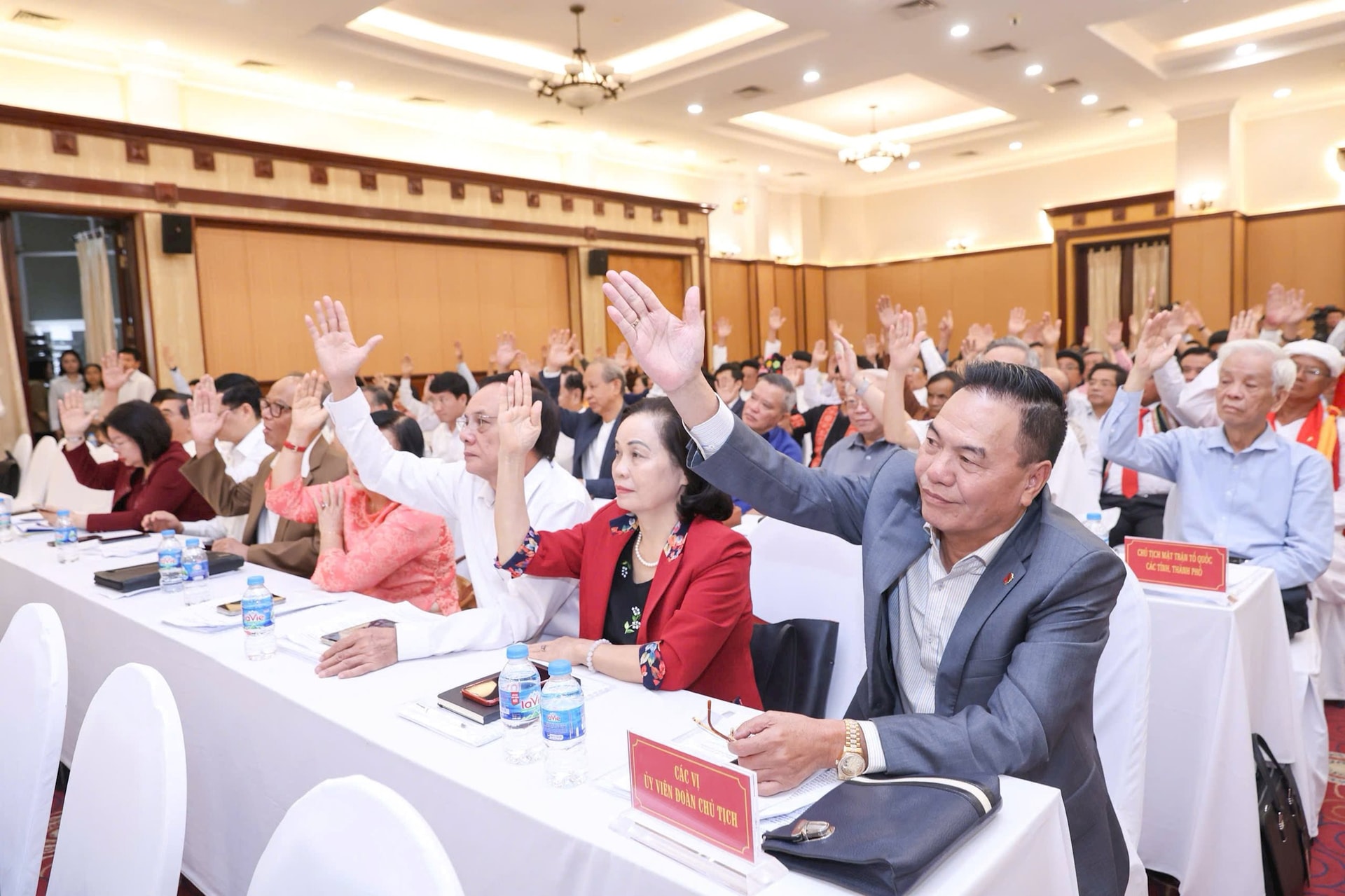 Hiệp thương cử nhân sự tham gia Ủy ban, Đoàn Chủ tịch, Phó Chủ tịch Ủy ban Trung ương Mặt trận Tổ quốc Việt Nam khóa X- Ảnh 5.