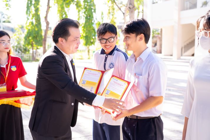 Điểm sàn tuyển sinh năm 2025 của Trường Đại học Công nghệ TP.HCM (HUTECH)- Ảnh 10.