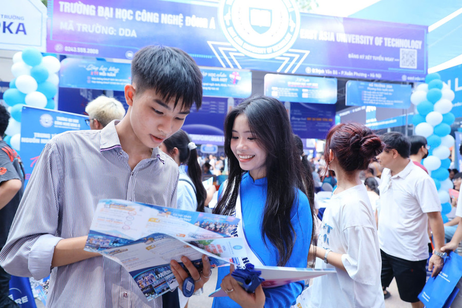 Chuyên gia dự đoán điểm chuẩn các ngành liên quan đến tài chính, kế toán, ngân hàng- Ảnh 3. Chuyên gia dự đoán điểm chuẩn các ngành liên quan đến tài chính, kế toán, ngân hàng- Ảnh 3.