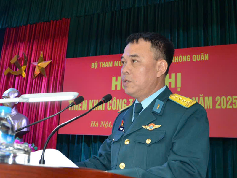 Bổ nhiệm Đại tá, Phó Tham mưu trưởng Quân chủng giữ chức vụ mới- Ảnh 1. Bổ nhiệm Đại tá, Phó Tham mưu trưởng Quân chủng giữ chức vụ mới- Ảnh 1.