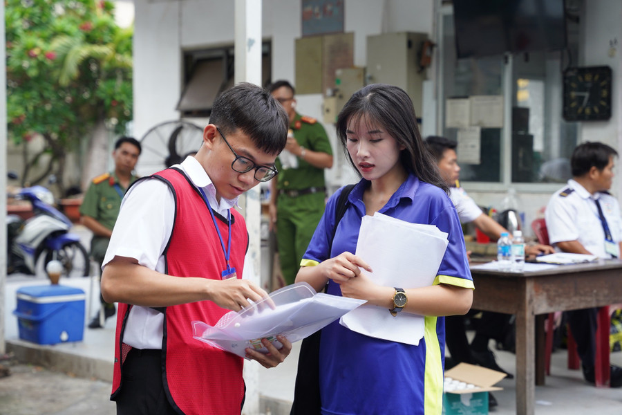 Điểm sàn Trường Đại học Công nghệ Thông tin TPHCM năm 2025- Ảnh 2.