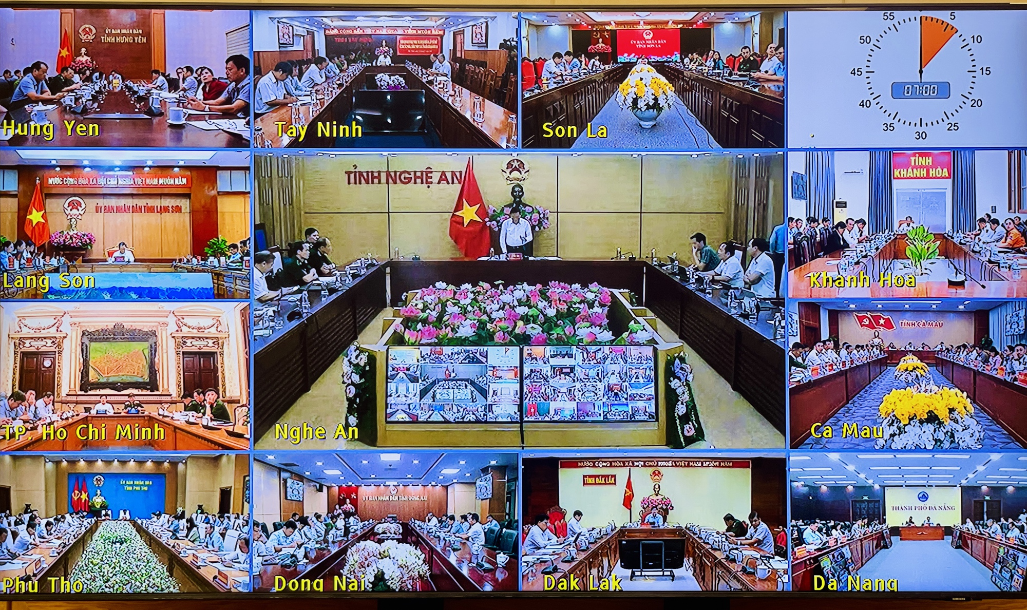 Thủ tướng: Tạo đột phá về năng lực phòng chống thiên tai, lập phương án sơ tán đến từng hộ dân- Ảnh 16. Thủ tướng: Tạo đột phá về năng lực phòng chống thiên tai, lập phương án sơ tán đến từng hộ dân- Ảnh 16.