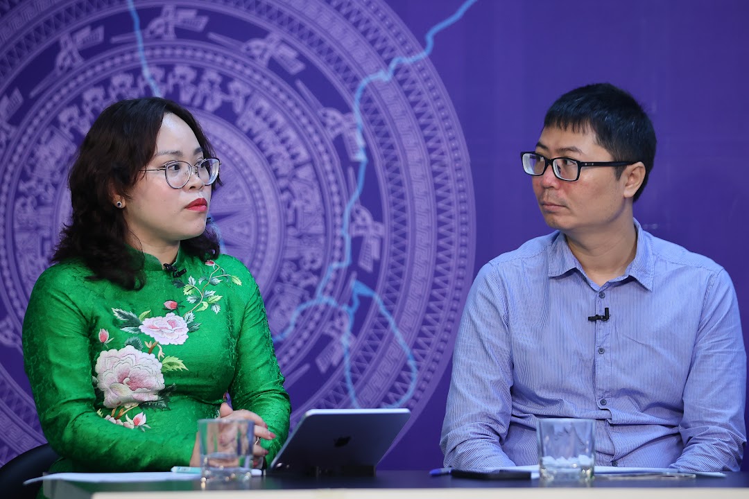 TỌA ĐÀM: CHUYỂN ĐỔI SỐ - CẦU NỐI 'SỐNG CÒN' GIỮA 2 CẤP CHÍNH QUYỀN ĐỊA PHƯƠNG- Ảnh 13.