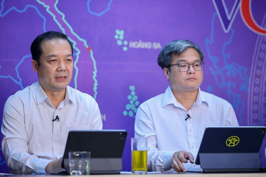 TỌA ĐÀM: CHUYỂN ĐỔI SỐ - CẦU NỐI 'SỐNG CÒN' GIỮA 2 CẤP CHÍNH QUYỀN ĐỊA PHƯƠNG- Ảnh 14.
