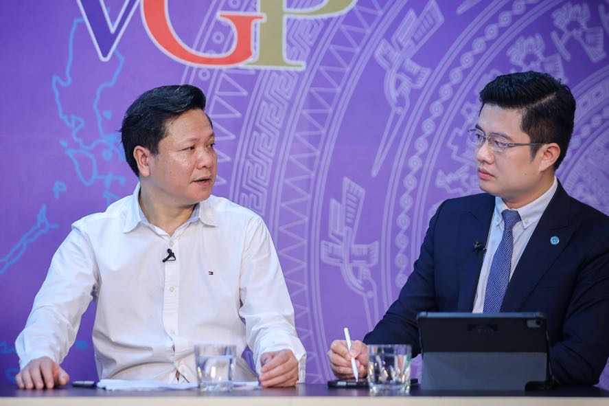 TỌA ĐÀM: CHUYỂN ĐỔI SỐ - CẦU NỐI 'SỐNG CÒN' GIỮA 2 CẤP CHÍNH QUYỀN ĐỊA PHƯƠNG- Ảnh 3.