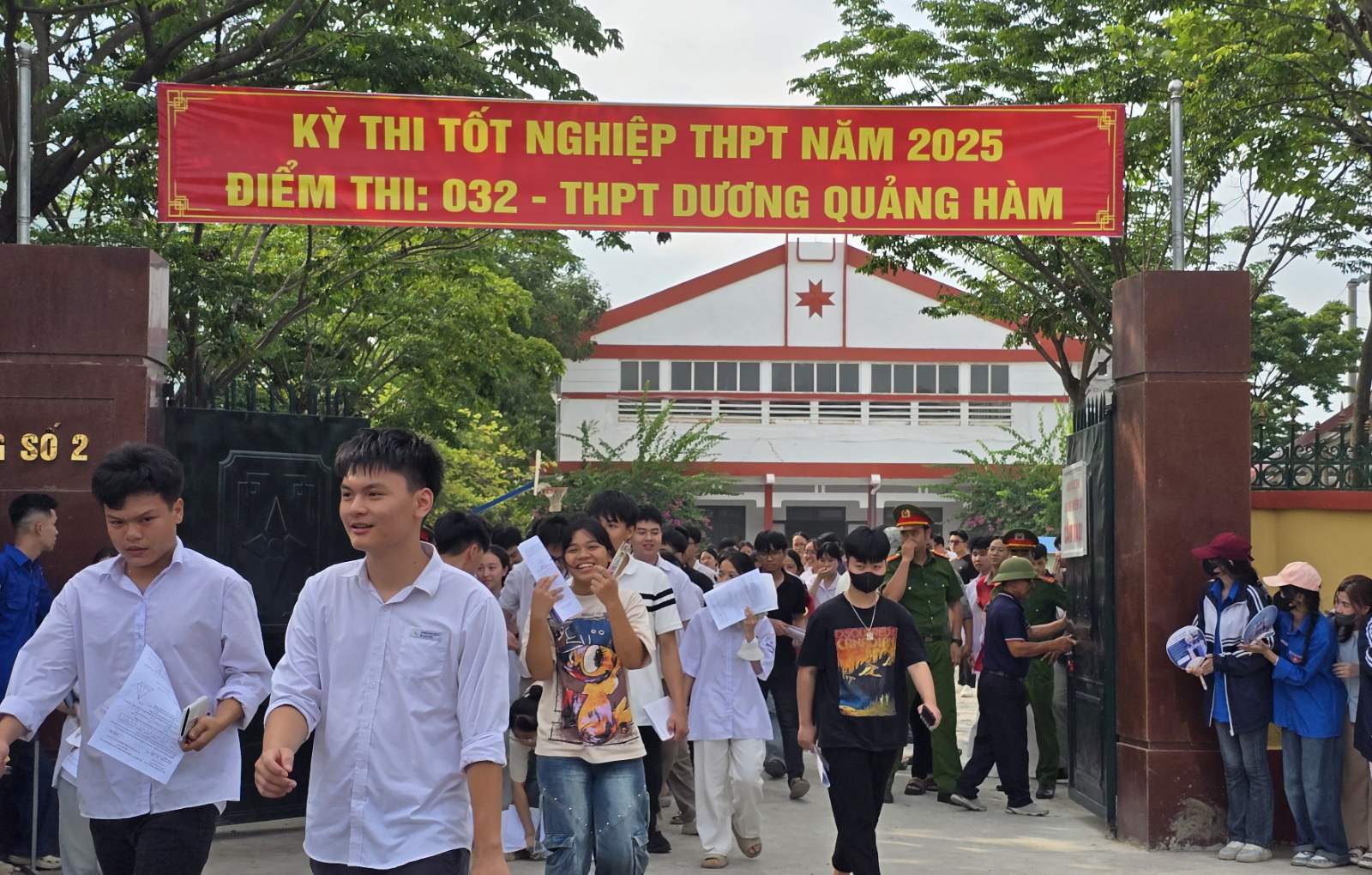 TUYỂN SINH 2025: Chuyên gia đánh giá ĐIỂM SÀN và xu hướng ĐIỂM CHUẨN- Ảnh 3.