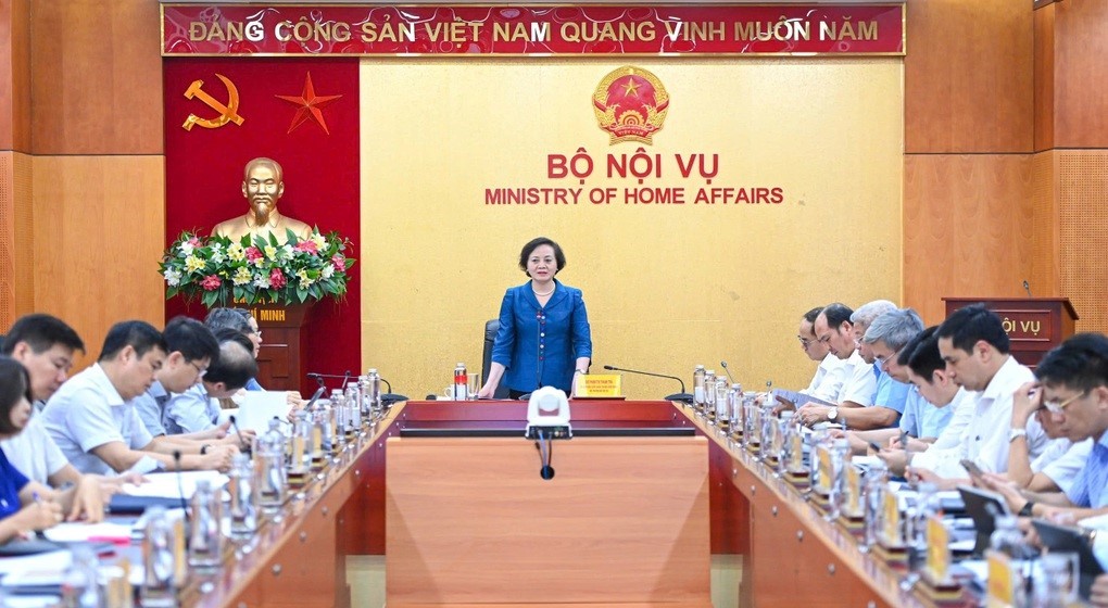 Rà soát các chính sách về phụ cấp, tiền lương để đề xuất phương án sửa đổi- Ảnh 1. Rà soát các chính sách về phụ cấp, tiền lương để đề xuất phương án sửa đổi- Ảnh 1.