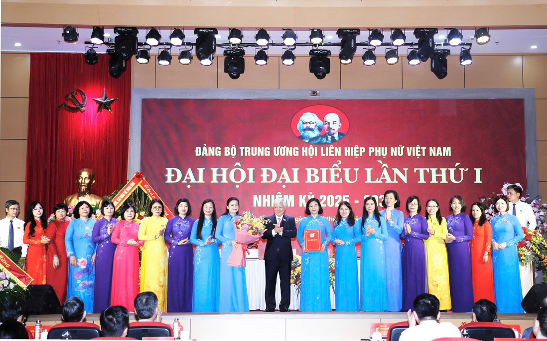 Chỉ định Ban Chấp hành, Ban Thường vụ, Bí thư, Phó Bí thư Đảng ủy Trung ương Hội LHPN Việt Nam nhiệm kỳ 2025-2030- Ảnh 1. Đồng chí Nguyễn Thị Tuyến giữ chức Bí thư Đảng ủy Trung ương Hội LHPN Việt Nam, nhiệm kỳ 2025 - 2030