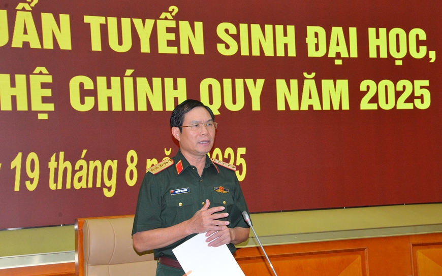 TUYỂN SINH QUÂN SỰ 2025: Hoàn chỉnh điểm chuẩn vào các trường Quân đội