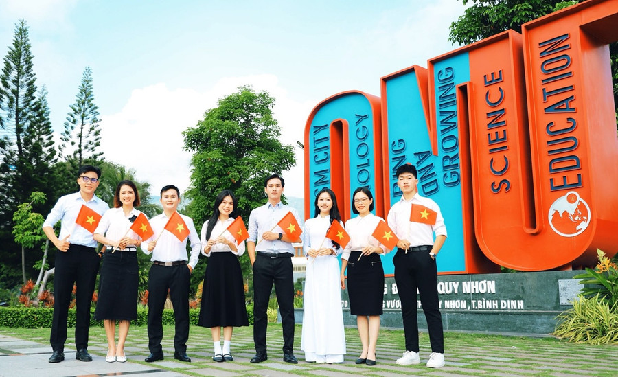 Điểm chuẩn Trường Đại học Quy Nhơn 2025- Ảnh 1. Điểm chuẩn Trường Đại học Quy Nhơn 2025- Ảnh 1.