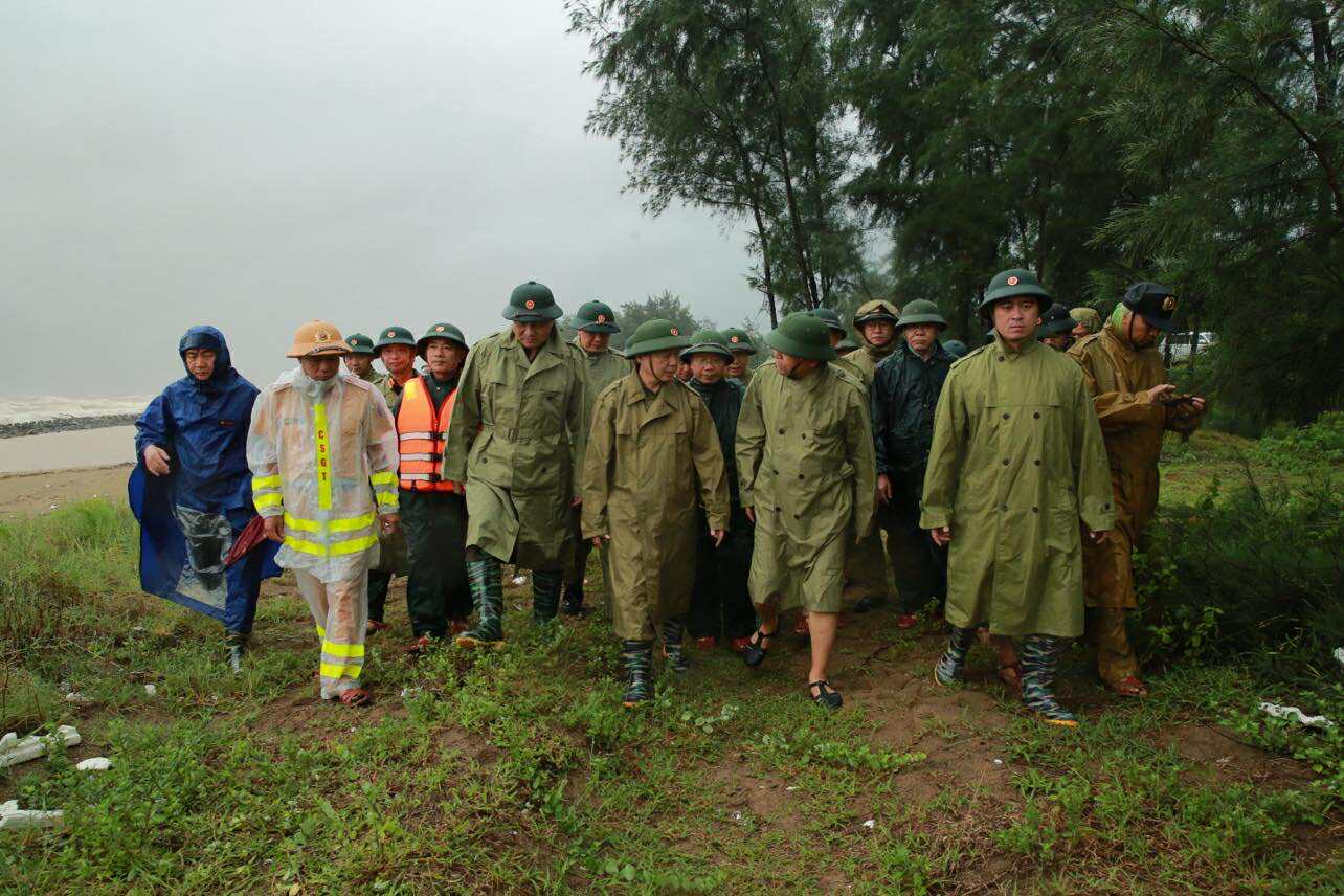 CẤP BÁCH ứng phó BÃO SỐ 5 (Kajiki): KHẨN TRƯƠNG DI DÂN, CẤM RA ĐƯỜNG từ 11-18h...- Ảnh 7.