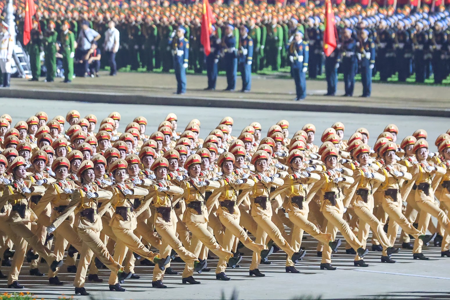 SƠ DUYỆT LỄ DIỄU BINH, DIỄU HÀNH A80: Thể hiện khí thế hào hùng, sức mạnh của lực lượng vũ trang nhân dân- Ảnh 6. SƠ DUYỆT LỄ DIỄU BINH, DIỄU HÀNH A80: Thể hiện khí thế hào hùng, sức mạnh của lực lượng vũ trang nhân dân- Ảnh 6.