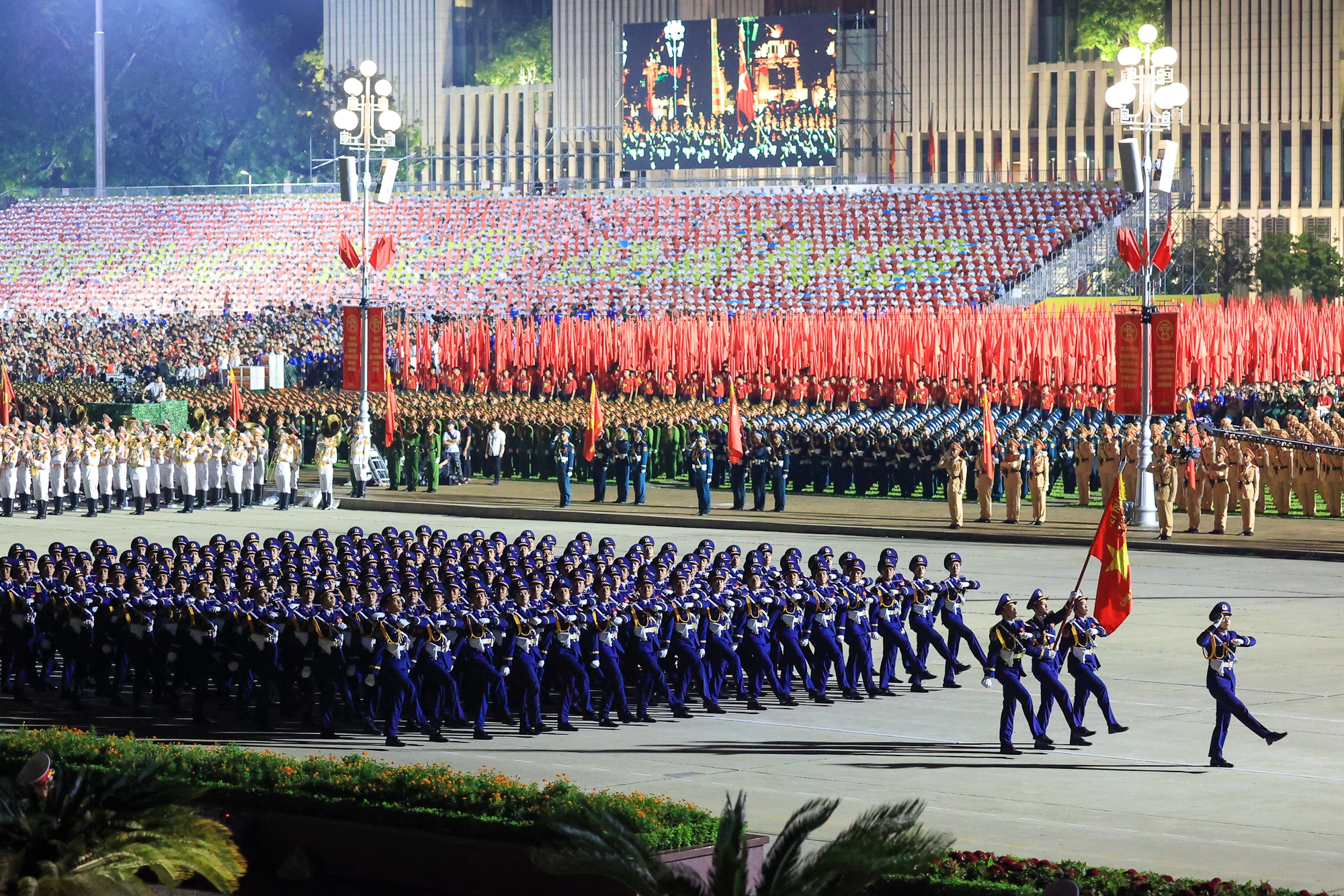 SƠ DUYỆT LỄ DIỄU BINH, DIỄU HÀNH A80: Thể hiện khí thế hào hùng, sức mạnh của lực lượng vũ trang nhân dân- Ảnh 4. SƠ DUYỆT LỄ DIỄU BINH, DIỄU HÀNH A80: Thể hiện khí thế hào hùng, sức mạnh của lực lượng vũ trang nhân dân- Ảnh 4.
