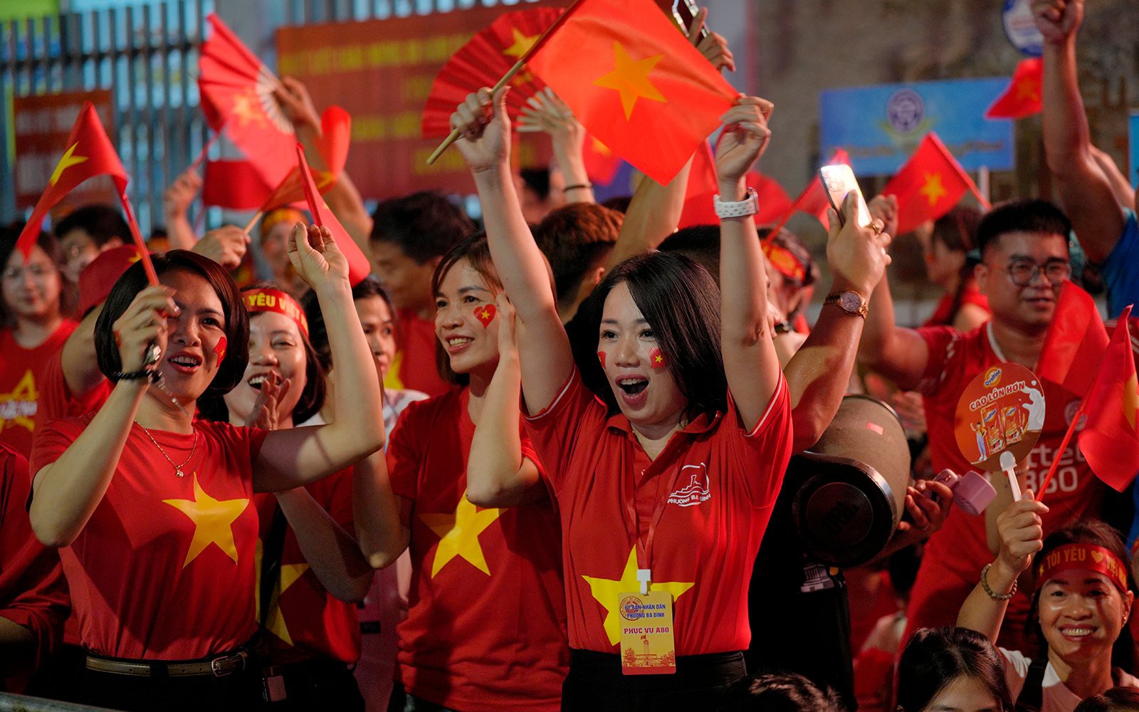 Hướng dẫn LIÊN KẾT TÀI KHOẢN NGÂN HÀNG với VNeID để NHẬN QUÀ TẾT ĐỘC LẬP - QUỐC KHÁNH 2/9/2025
