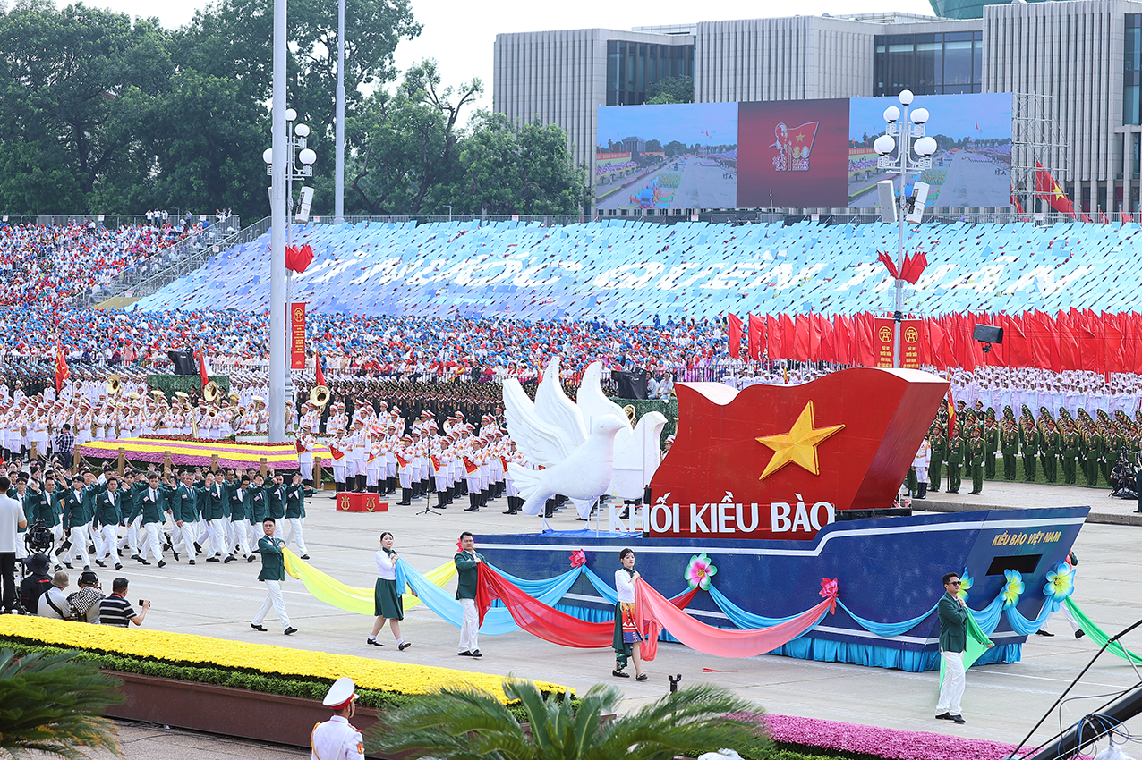 TOÀN CẢNH: TỔNG DUYỆT DIỄU BINH, DIỄU HÀNH A80- Ảnh 60.