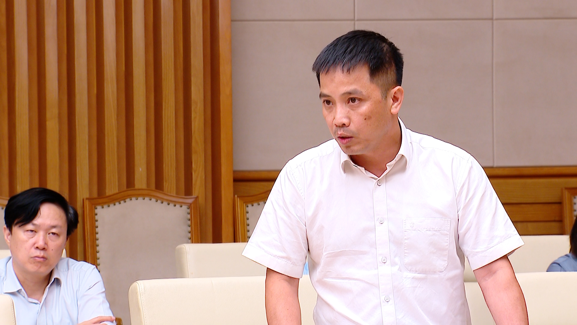 Phát triển kinh tế tư nhân: Doanh nghiệp nhỏ và hộ kinh doanh vẫn còn tâm lý- Ảnh 1. Phát triển kinh tế tư nhân: Doanh nghiệp nhỏ và hộ kinh doanh vẫn còn tâm lý- Ảnh 1.