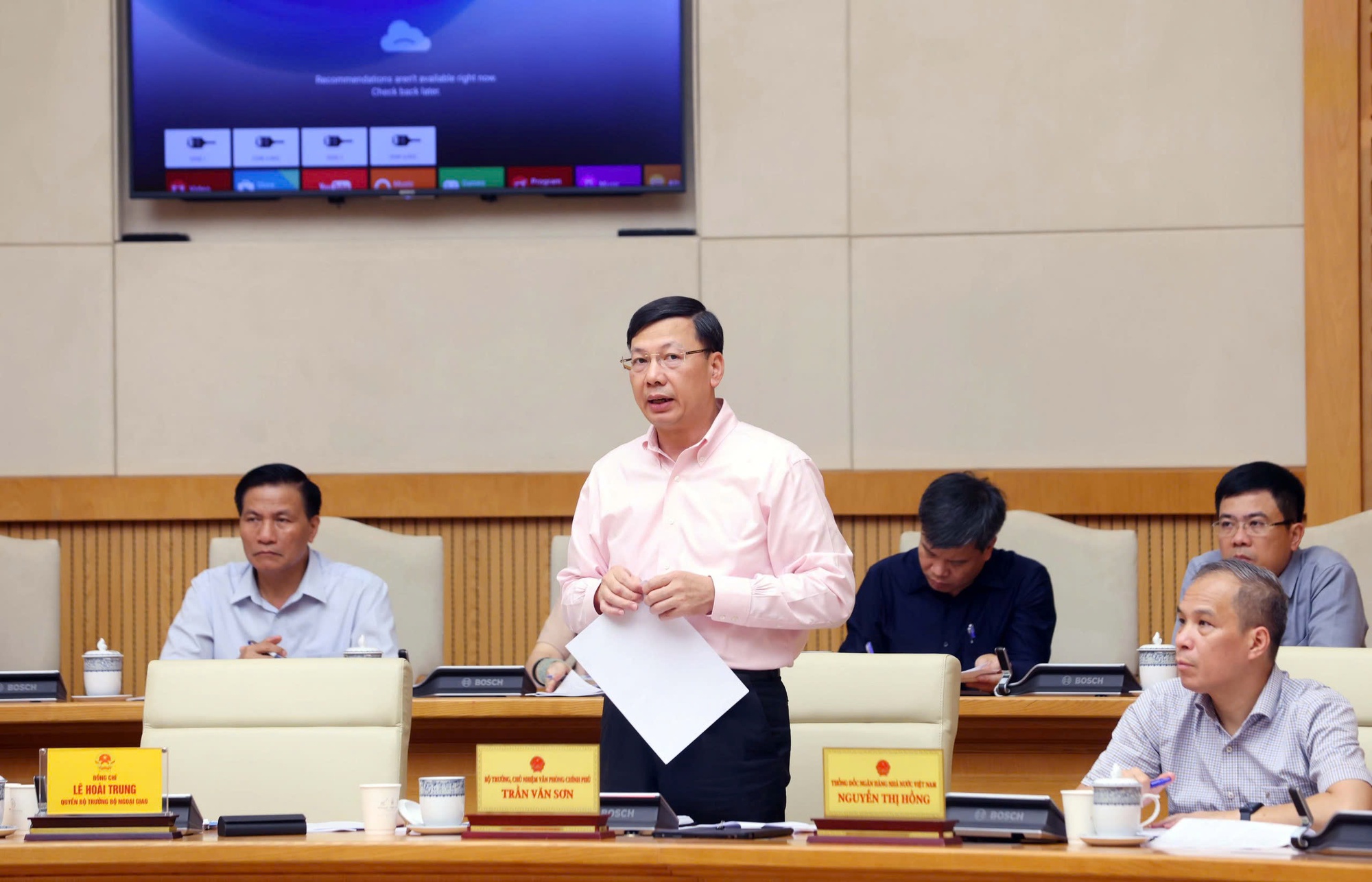 Phó Thủ tướng Thường trực Chính phủ yêu cầu giải quyết dứt điểm việc chi trả chế độ chính sách theo Nghị định 178/2024/NĐ-CP- Ảnh 3. Phó Thủ tướng Thường trực Chính phủ yêu cầu giải quyết dứt điểm việc chi trả chế độ chính sách theo Nghị định 178/2024/NĐ-CP- Ảnh 3.