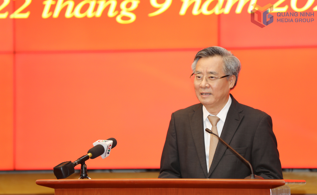 Tân Phó Bí thư Tỉnh ủy Quảng Ninh Bùi Văn Khắng được bầu giữ chức Chủ tịch UBND tỉnh- Ảnh 2.