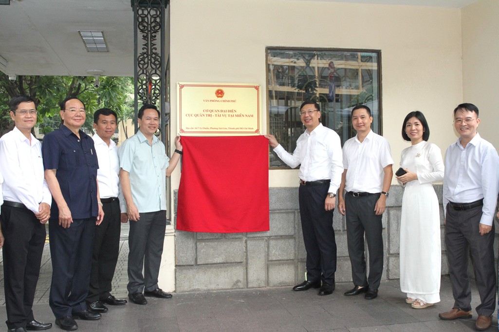 Văn phòng Chính phủ công bố các Quyết định về công tác cán bộ- Ảnh 3.