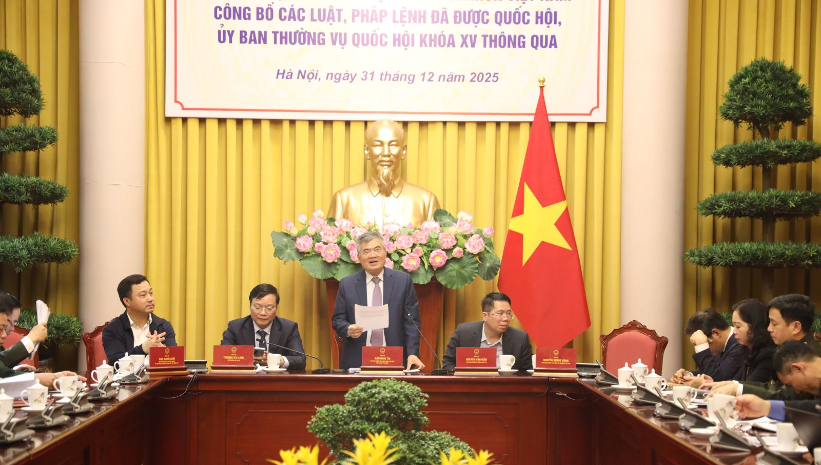 Nội dung cơ bản và những điểm mới quan trọng trong 15 luật, pháp lệnh vừa được thông qua- Ảnh 1.