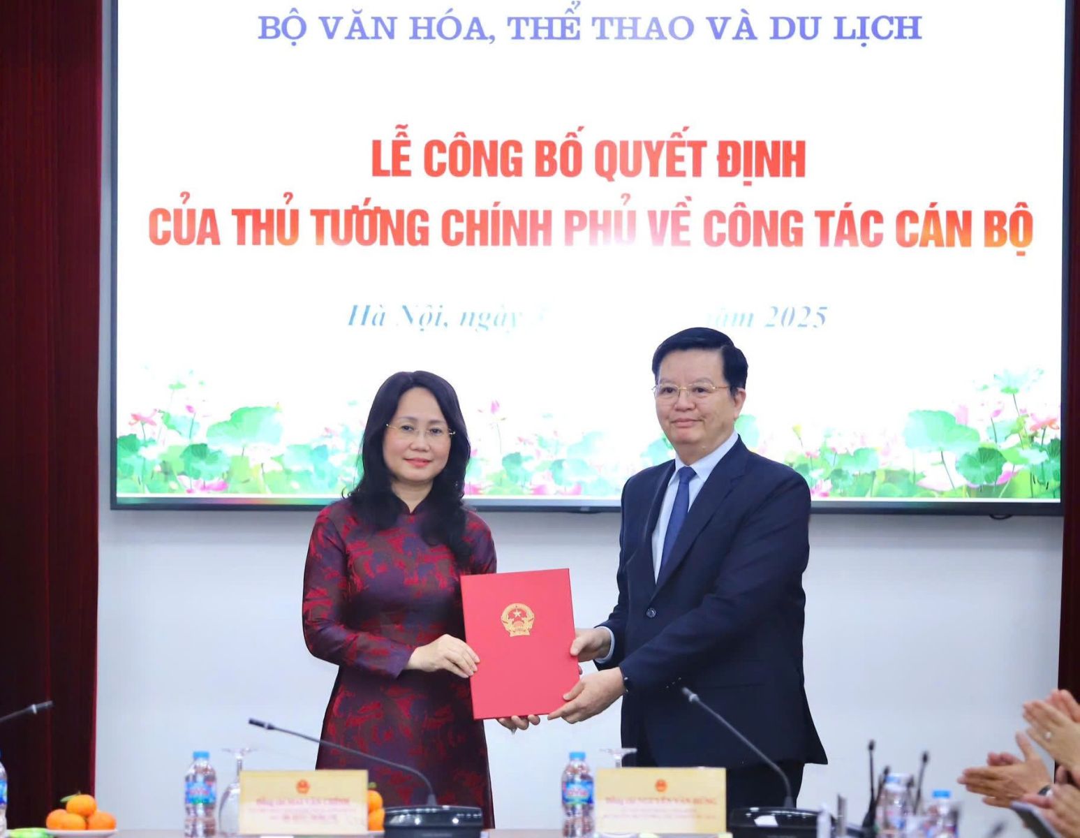 Bổ nhiệm đồng chí Lâm Thị Phương Thanh giữ chức Thứ trưởng Thường trực Bộ Văn hóa, Thể thao và Du lịch- Ảnh 1.