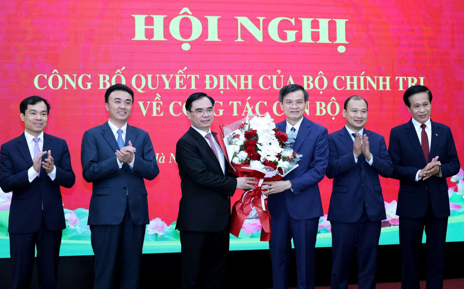 Bổ nhiệm đồng chí Dương Trung Ý giữ chức Tổng Biên tập Tạp chí Cộng sản- Ảnh 4.