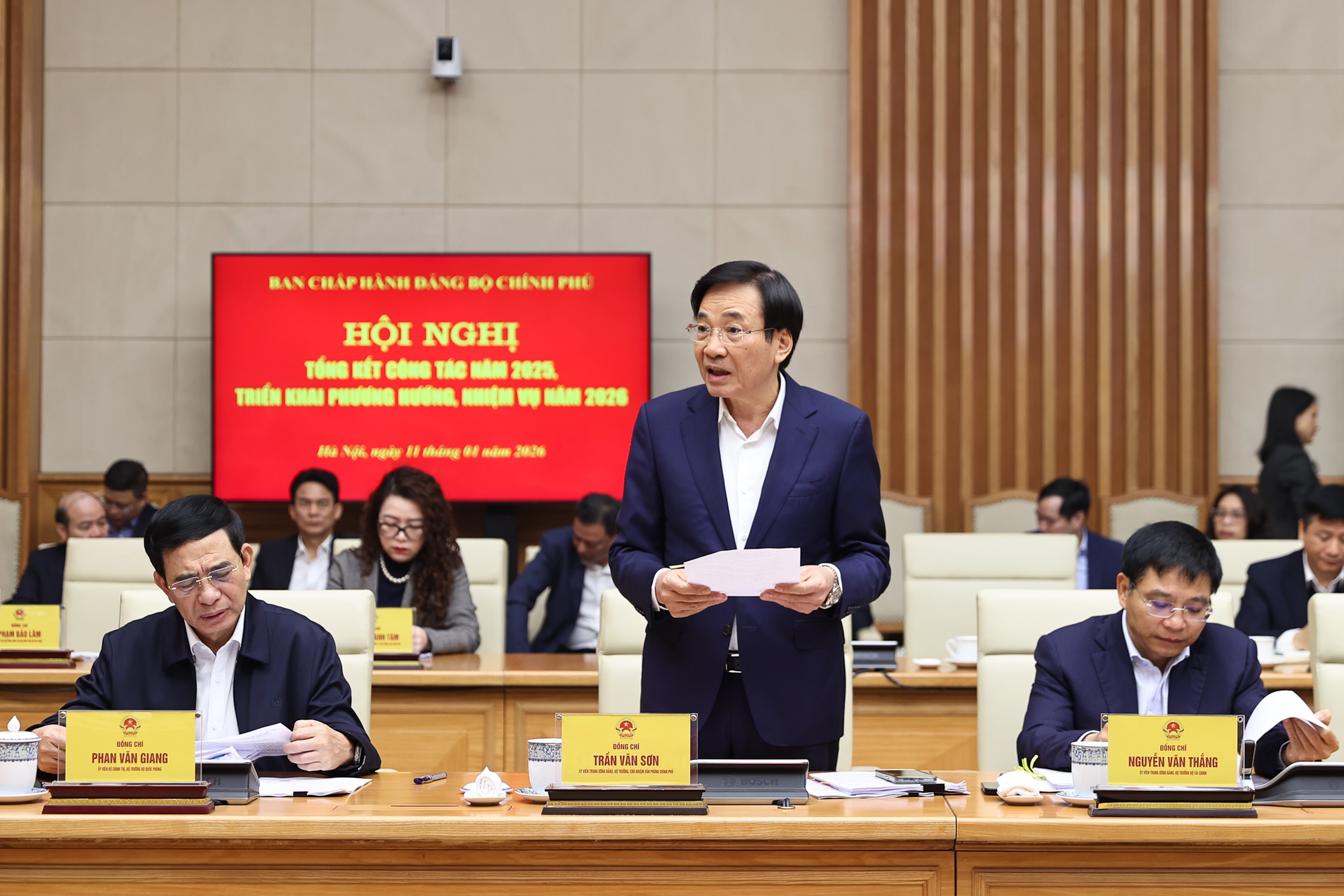 Tập trung hoàn thiện tổ chức bộ máy; rà soát, sắp xếp đơn vị sự nghiệp và đầu mối bên trong các cơ quan tổ chức- Ảnh 3. Tập trung hoàn thiện tổ chức bộ máy; rà soát, sắp xếp đơn vị sự nghiệp và đầu mối bên trong các cơ quan tổ chức- Ảnh 3.