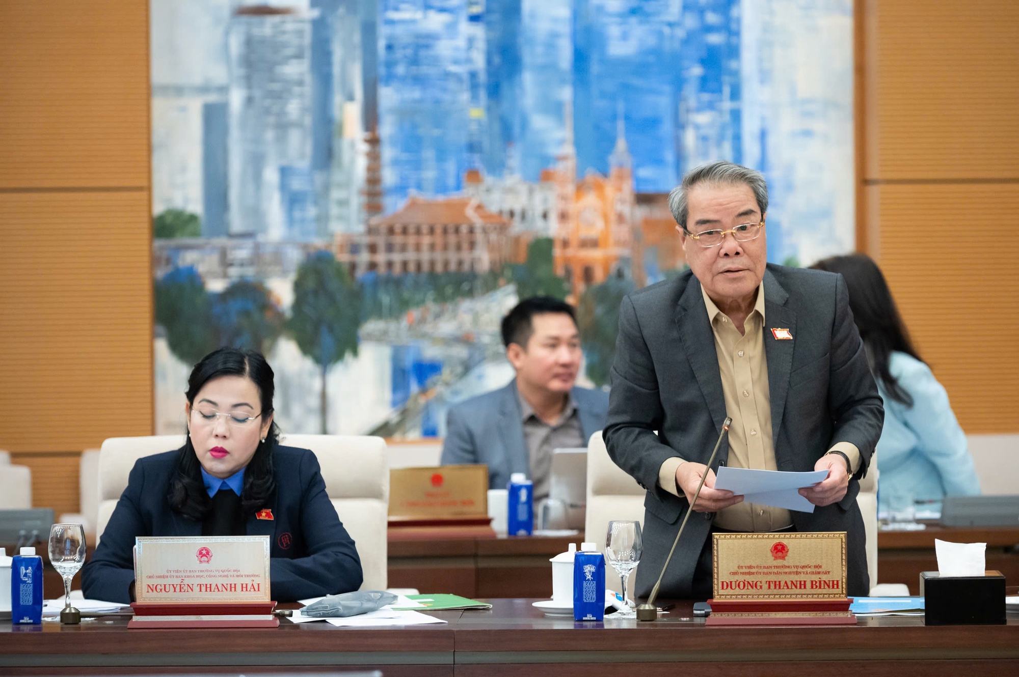 Chính sách tiền lương đối với cán bộ, công chức, viên chức và người nghỉ hưu chưa đáp ứng yêu cầu bảo đảm đời sống- Ảnh 2.