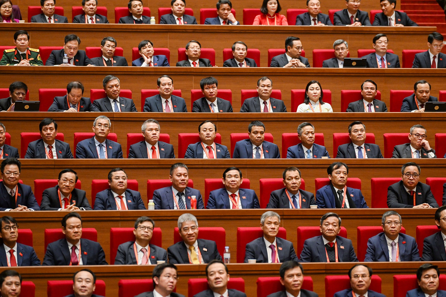 BỘ CHÍNH TRỊ, BAN BÍ THƯ, BAN CHẤP HÀNH TRUNG ƯƠNG KHÓA XIV RA MẮT ĐẠI HỘI- Ảnh 14.