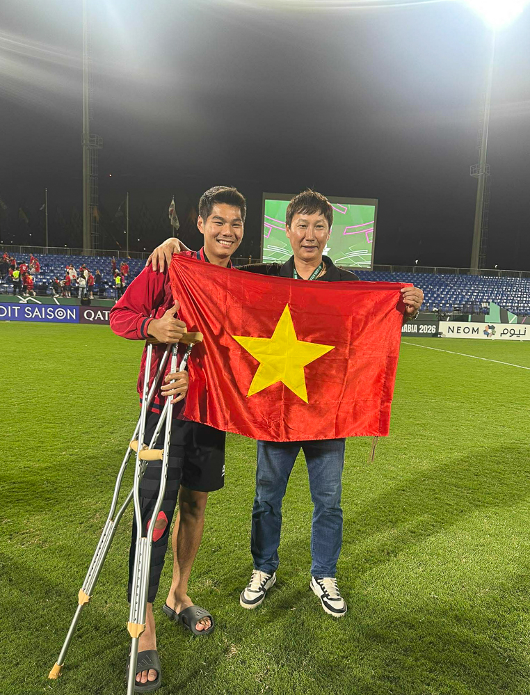 THỦ TƯỚNG PHẠM MINH CHÍNH CHÚC MỪNG U23 VIỆT NAM- Ảnh 2.