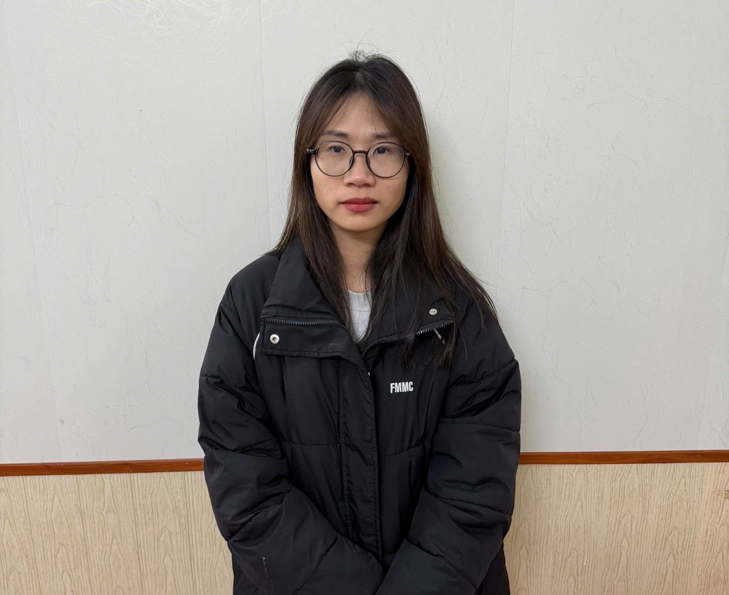 Khởi tố, bắt tạm giam nữ nhân viên ngân hàng; cơ quan Công an cảnh báo người dân, thông báo tìm bị hại- Ảnh 1. Khởi tố, bắt tạm giam nữ nhân viên ngân hàng; cơ quan Công an cảnh báo người dân, thông báo tìm bị hại- Ảnh 1.