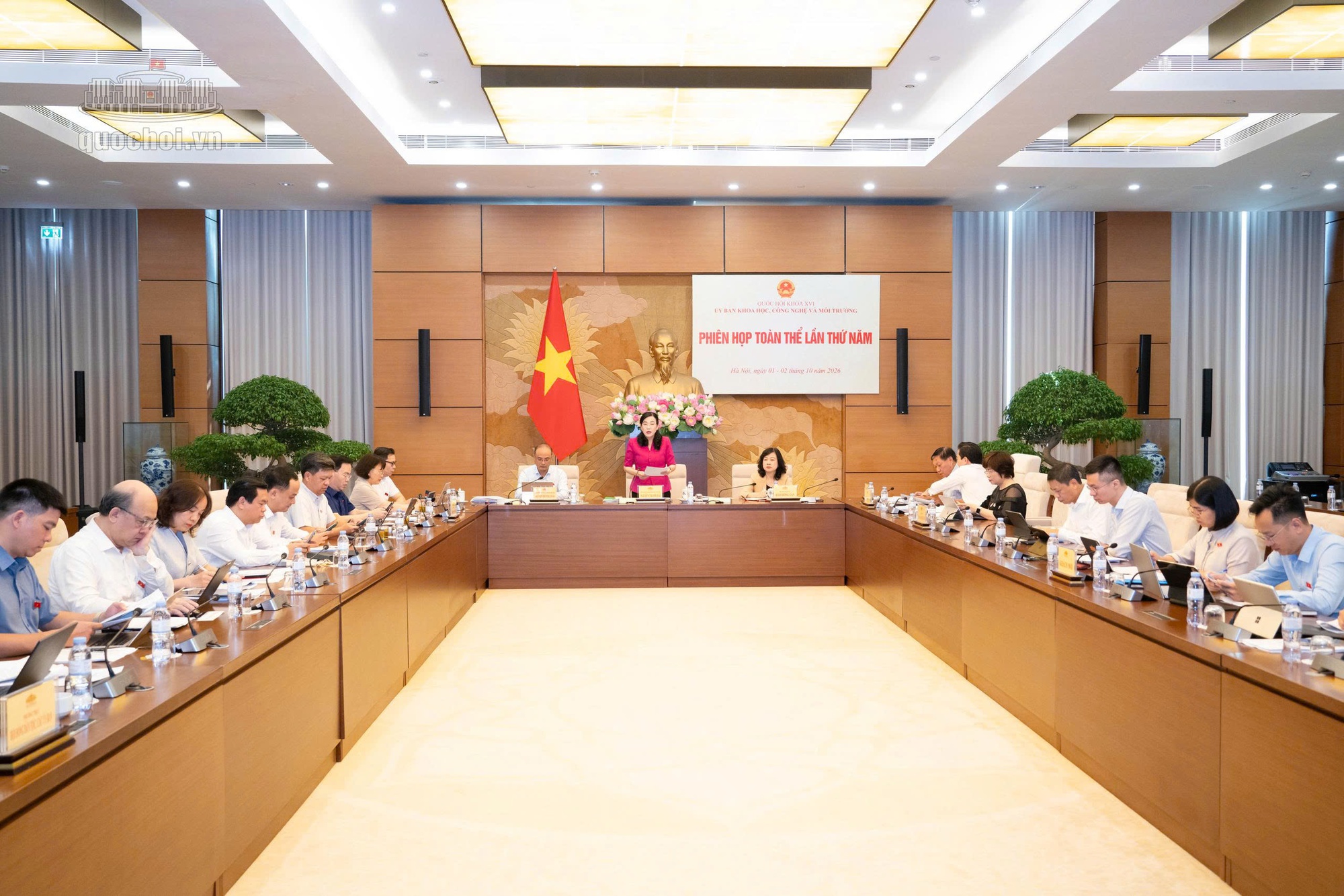 Thẩm tra dự án Luật An toàn thực phẩm (sửa đổi) - Ảnh 1.
