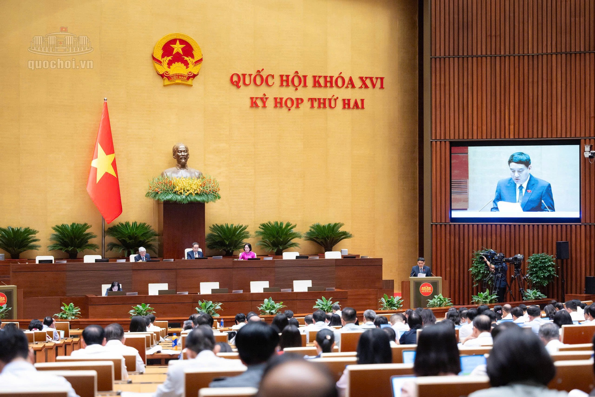 Thẩm tra dự án Luật sửa đổi, bổ sung một số điều của 6 luật thuộc lĩnh vực y tế- Ảnh 7.