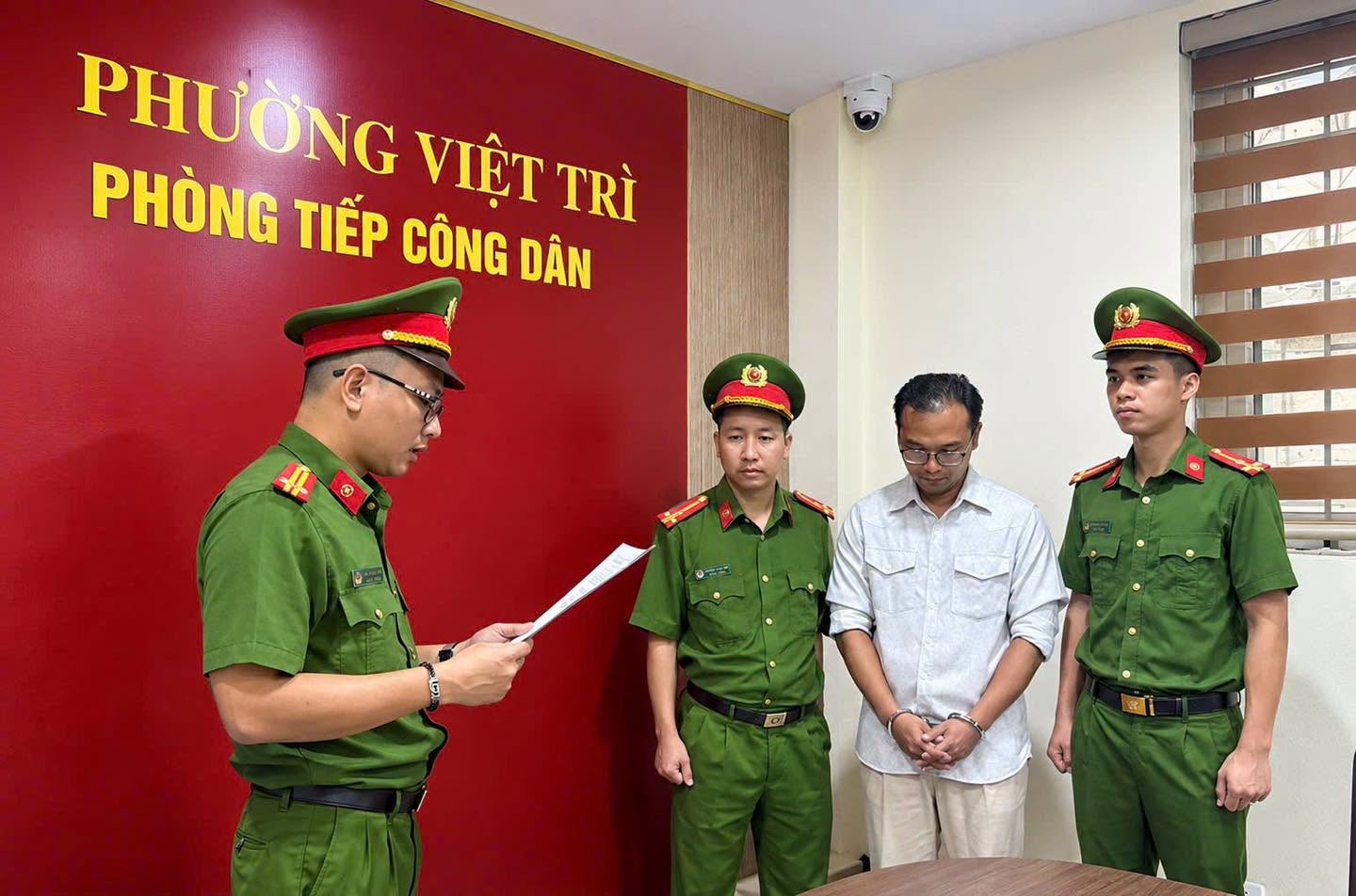 Khởi tố Bí thư Đảng ủy, Chủ tịch HĐND, Chủ tịch UBND xã; Chủ tịch, Tổng giám đốc, Phó Tổng giám đốc doanh nghiệp...- Ảnh 4.