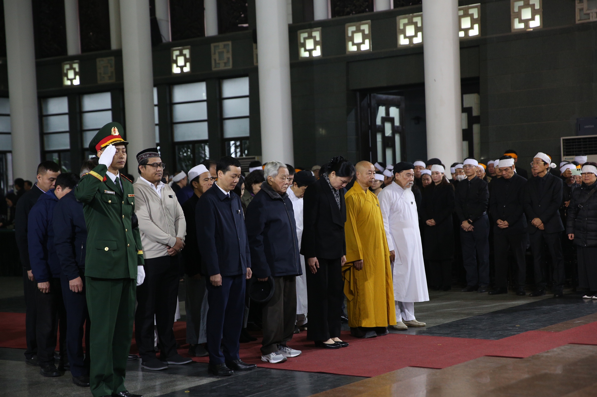 TỔ CHỨC TRỌNG THỂ LỄ TANG ĐỒNG CHÍ ĐOÀN DUY THÀNH, NGUYÊN PHÓ CHỦ TỊCH HỘI ĐỒNG BỘ TRƯỞNG- Ảnh 6. TỔ CHỨC TRỌNG THỂ LỄ TANG ĐỒNG CHÍ ĐOÀN DUY THÀNH, NGUYÊN PHÓ CHỦ TỊCH HỘI ĐỒNG BỘ TRƯỞNG- Ảnh 6.