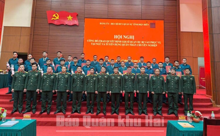 Bộ Quốc phòng gọi sĩ quan dự bị, tuyển dụng quân nhân chuyên nghiệp vào Ban Chỉ huy Quân sự cấp xã- Ảnh 33. Bộ Quốc phòng gọi sĩ quan dự bị, tuyển dụng quân nhân chuyên nghiệp vào Ban Chỉ huy Quân sự cấp xã- Ảnh 33.