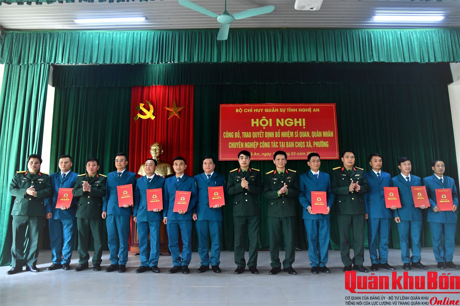 Gọi 333 sĩ quan dự bị, tuyển dụng 862 quân nhân chuyên nghiệp vào Ban Chỉ huy Quân sự xã, phường- Ảnh 2.