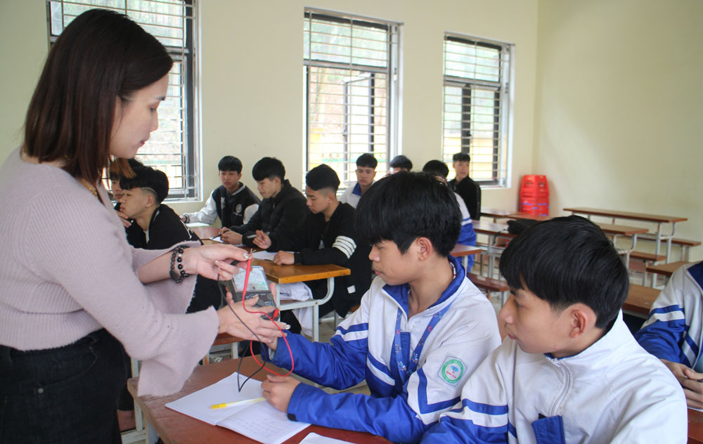 Thông tư 04/2026/TT-BGDĐT: Chế độ làm việc đối với giáo viên tại các cơ sở giáo dục thường xuyên- Ảnh 1.