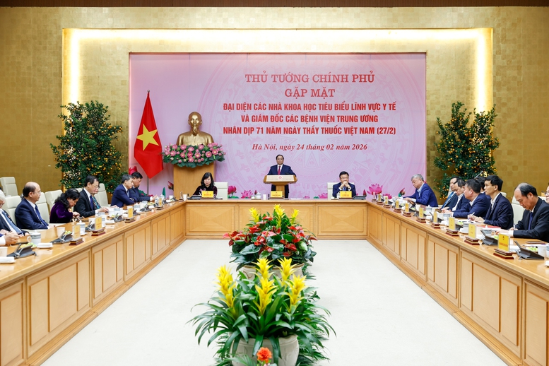 THỦ TƯỚNG PHẠM MINH CHÍNH: "GIỮ TRỌN Y ĐỨC - VŨNG VÀNG Y THUẬT - VƯỢT QUA NGHỊCH CẢNH - TẤT CẢ VÌ DÂN"- Ảnh 3.