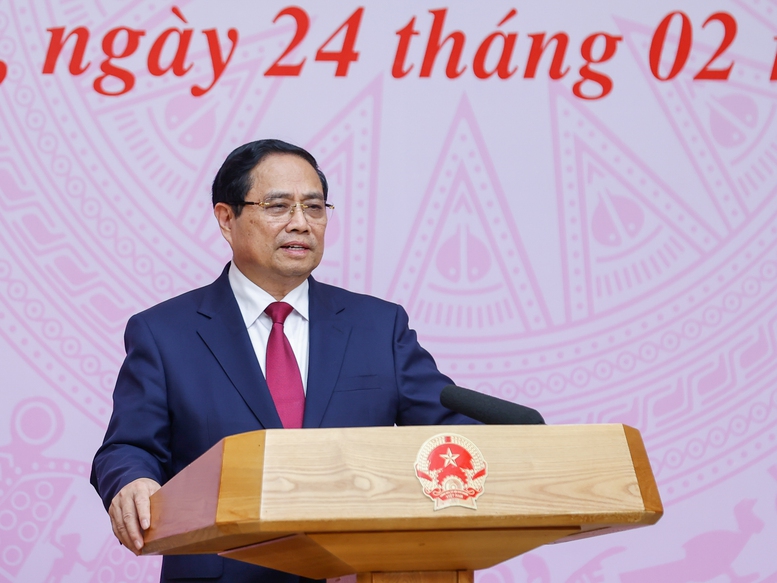 Sắp xếp tinh gọn hệ thống y tế; kiện toàn tổ chức bộ máy trạm y tế cấp xã; xây dựng đội ngũ trí thức y tế có tầm vóc khu vực và quốc tế...- Ảnh 1.